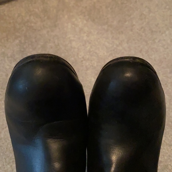 Stuart Weitzman boots - Picture 6 of 6